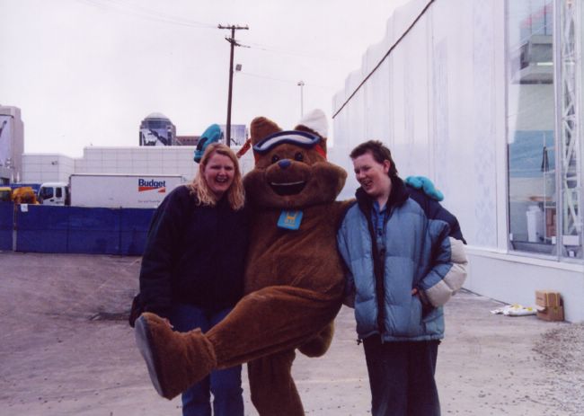 Toni, Copper, Rustin